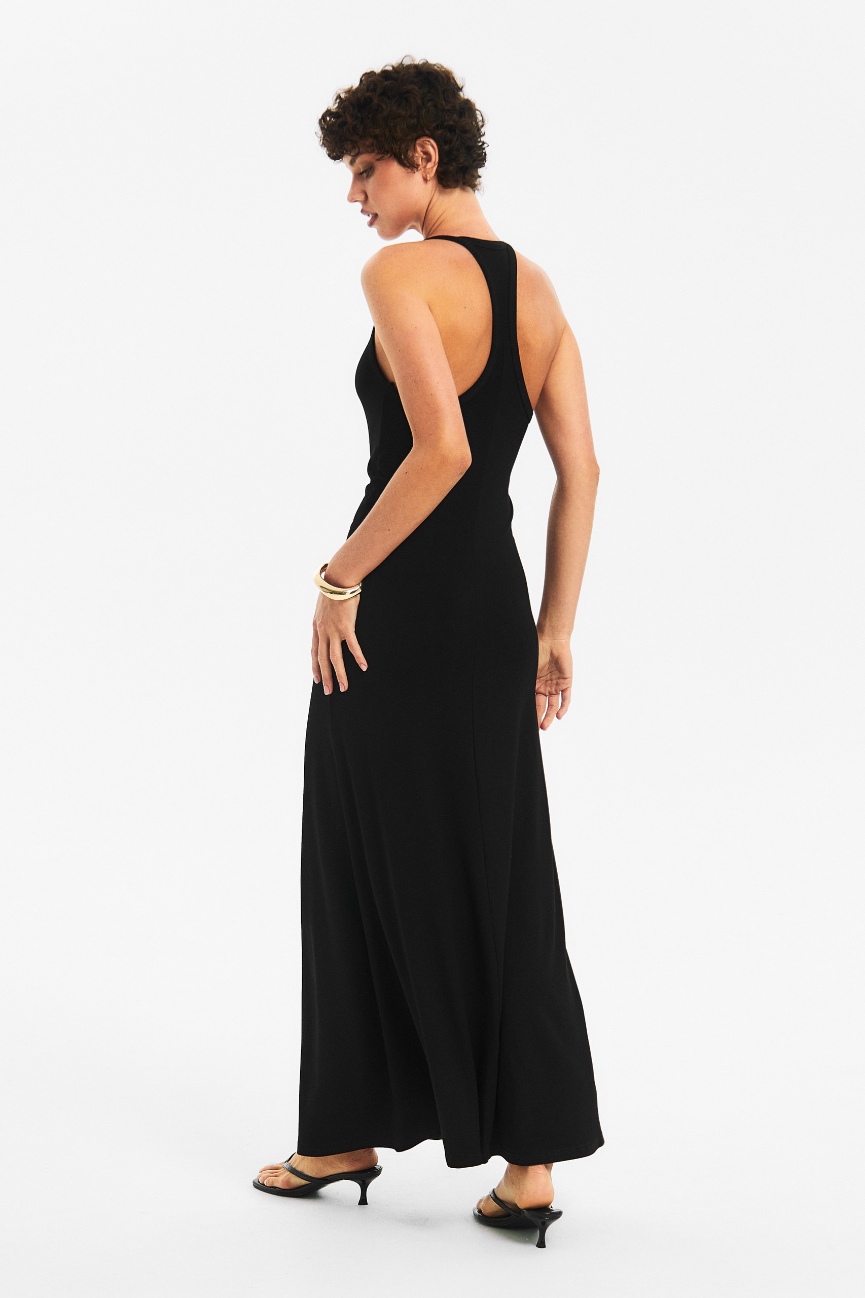 Платье макси трикотажное