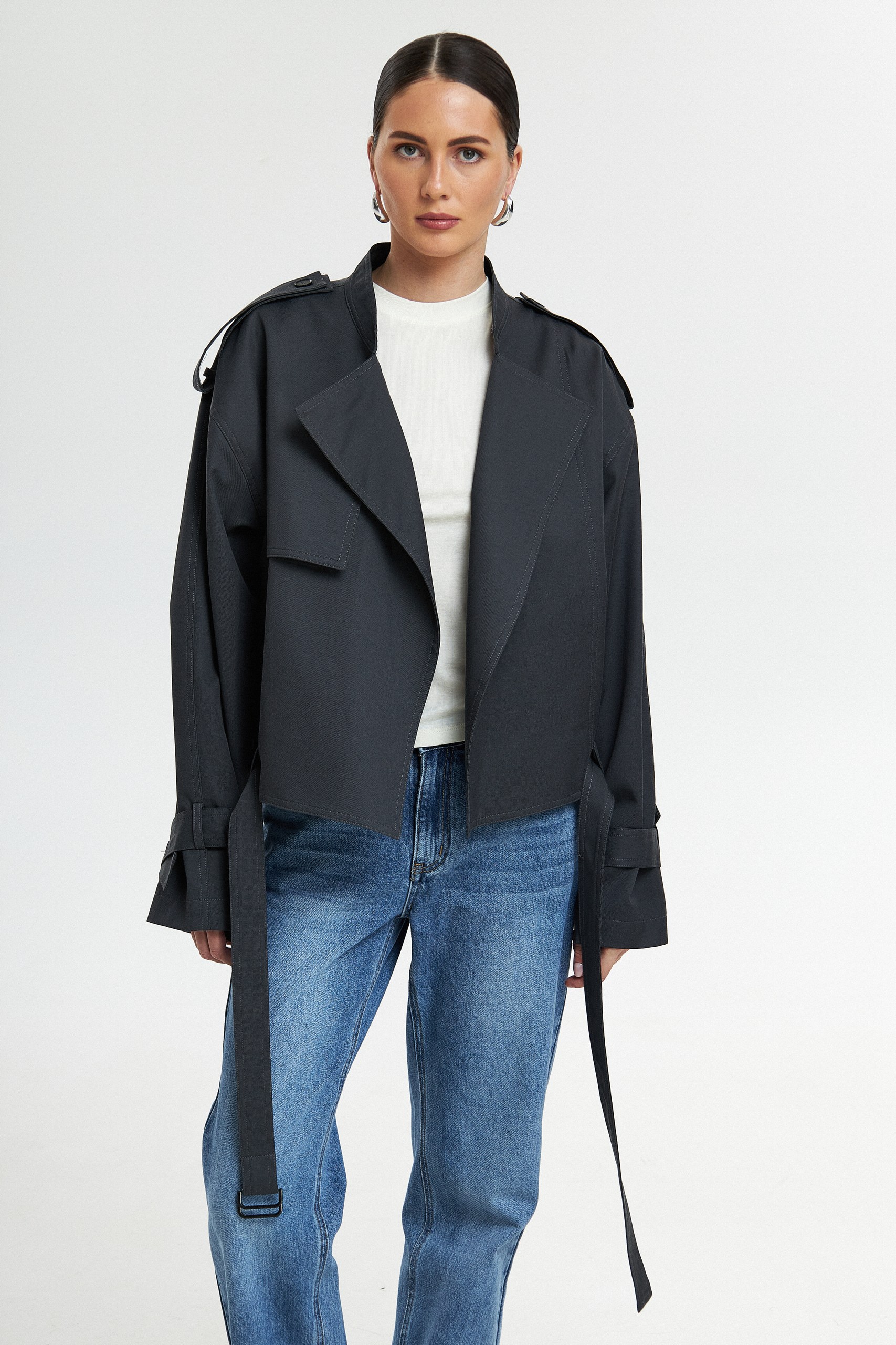 Укороченный тренч 