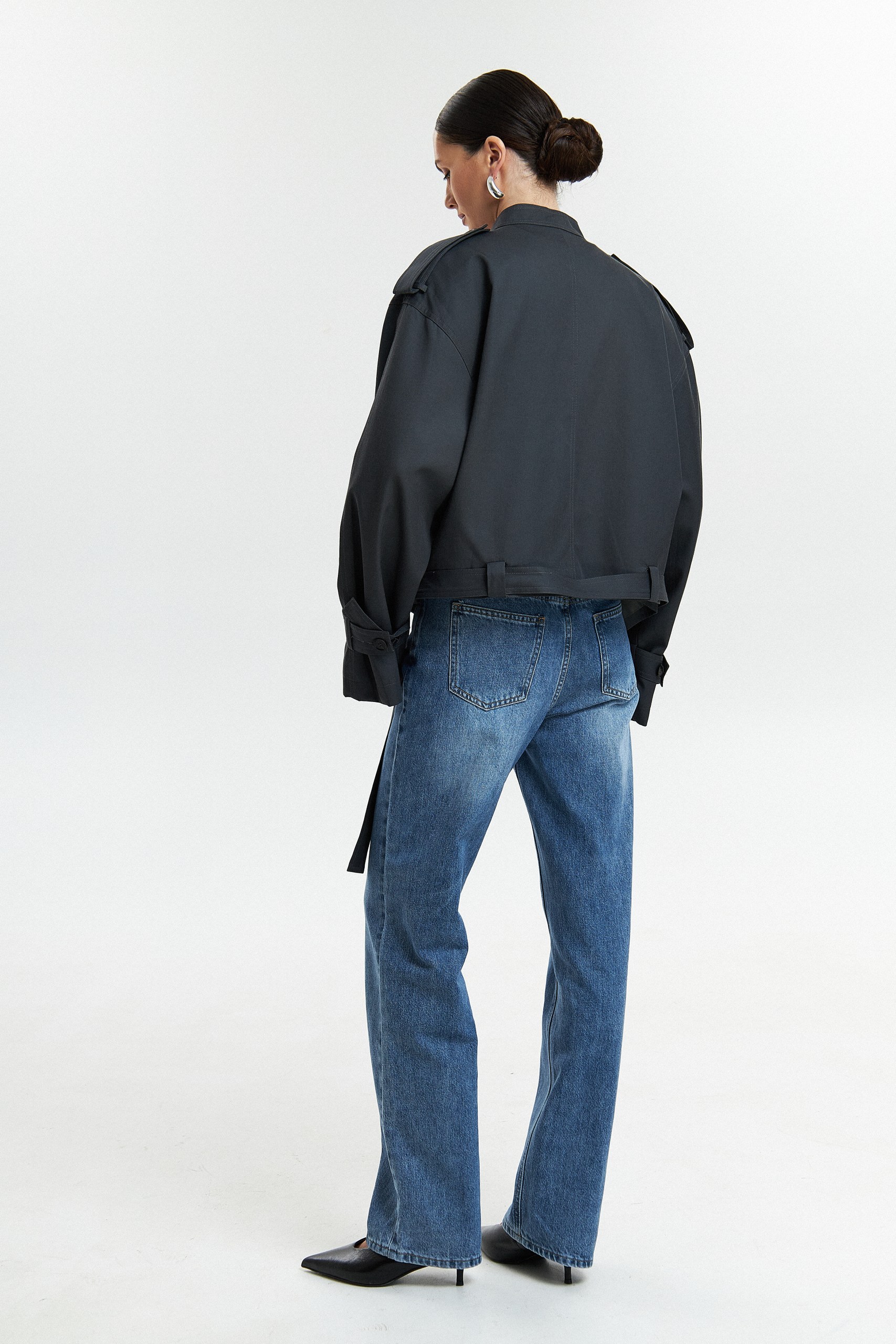 Укороченный тренч 