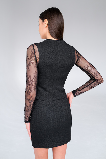  Жилет букле черный