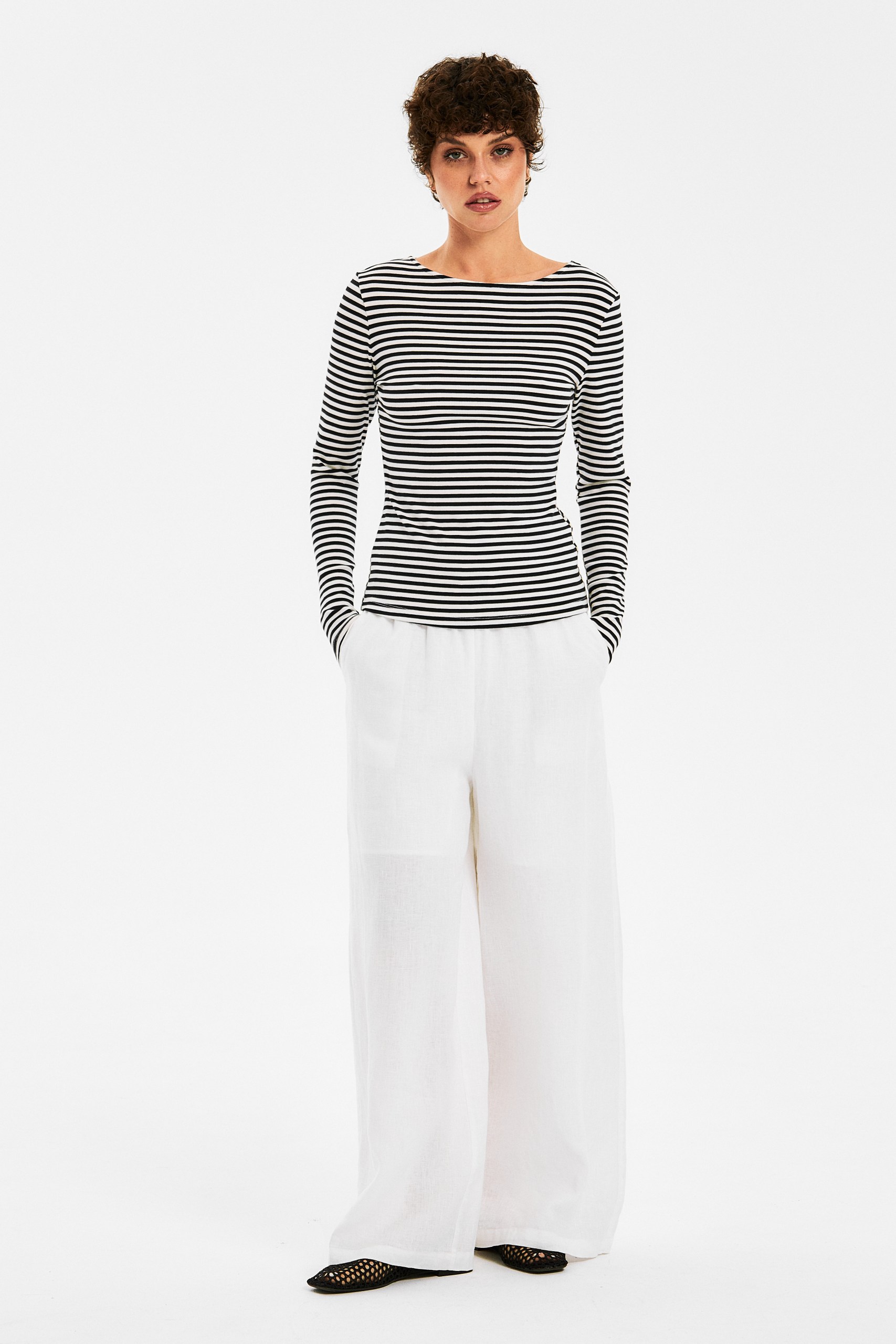 Топ с открытой спиной