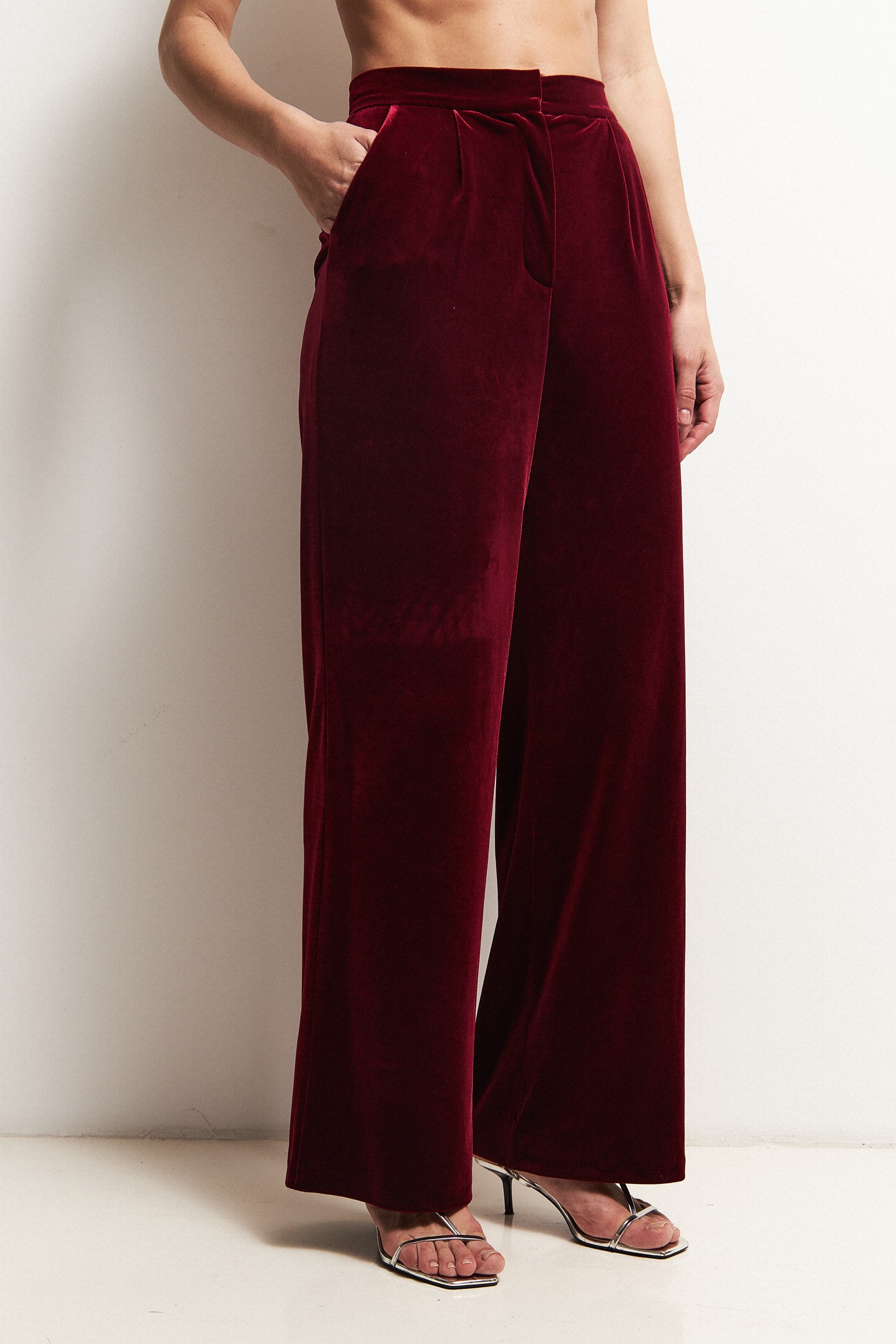 Брюки бархатные