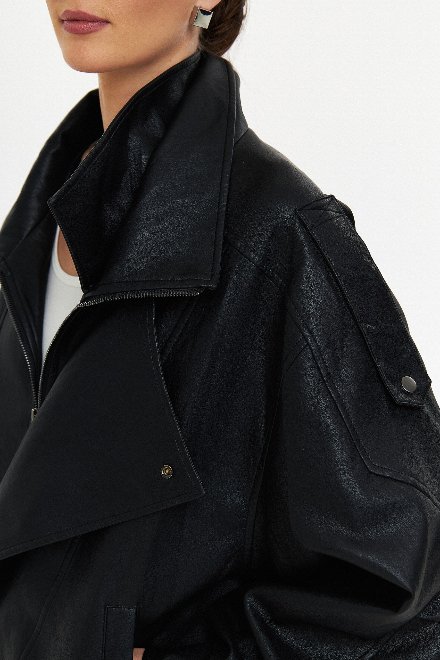 Куртка oversize из эко кожи
