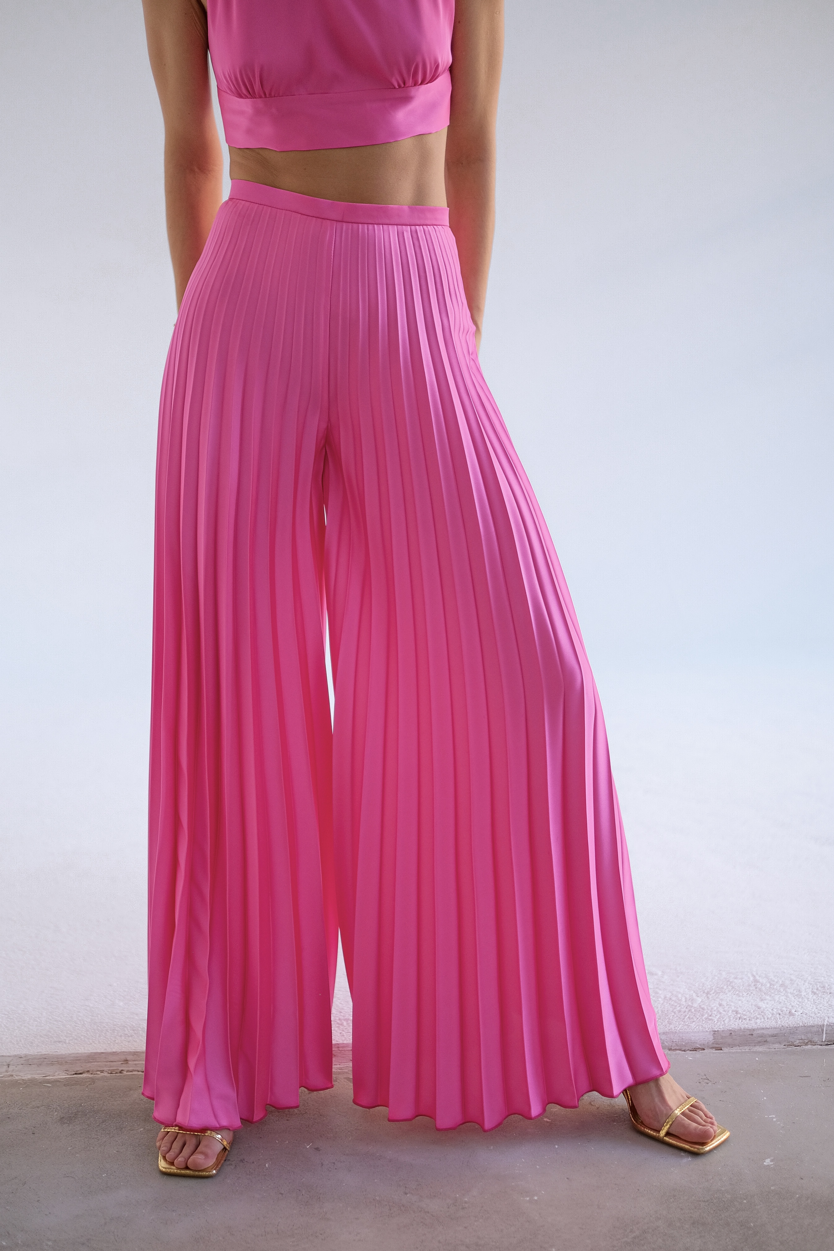 Брюки гофре розовые 