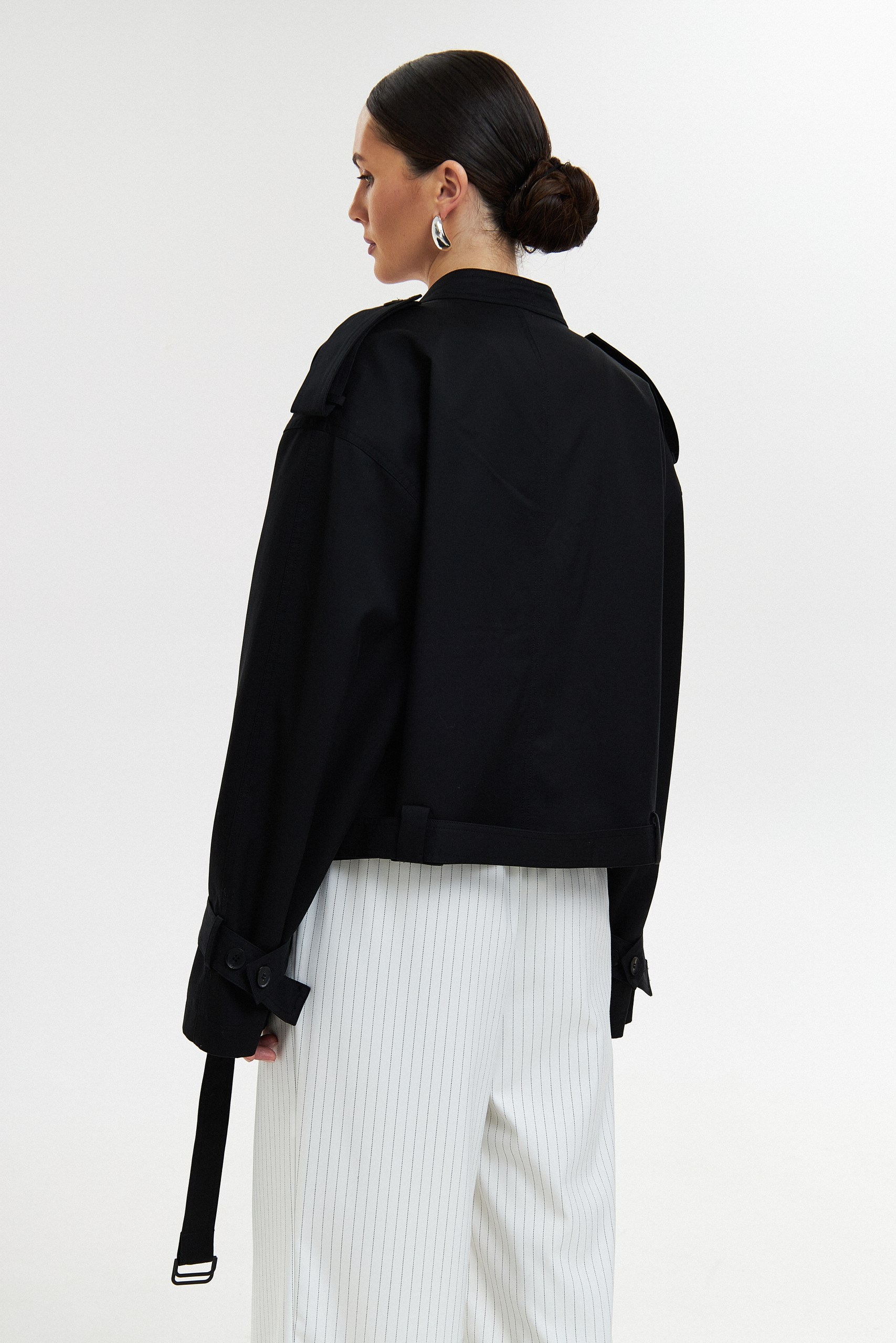 Укороченный тренч 