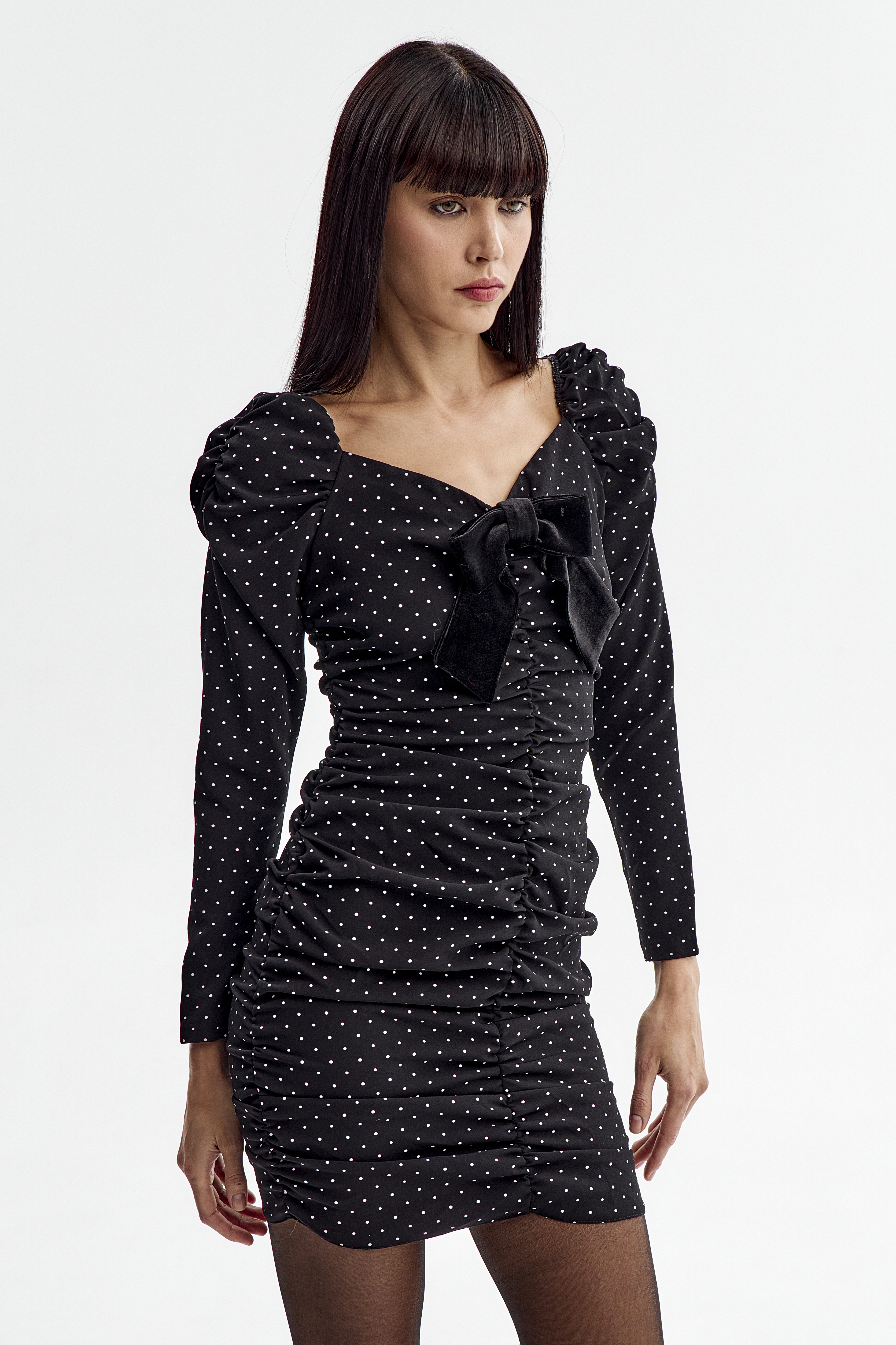 Платье мини драпированное