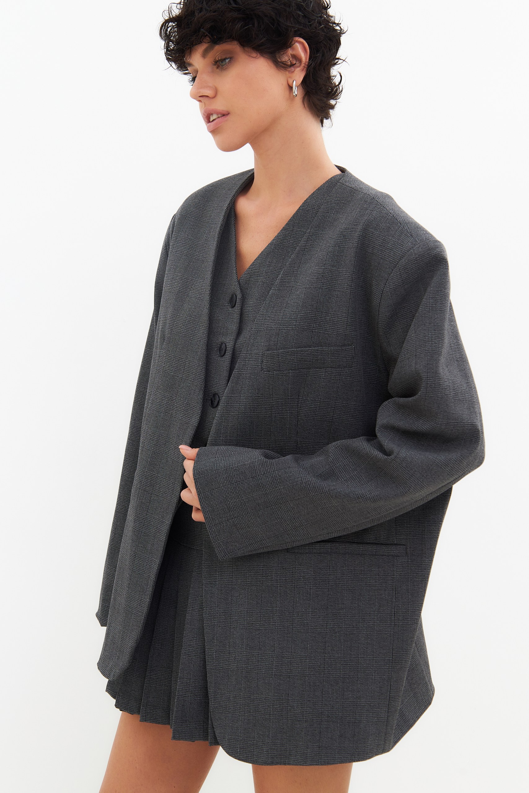 Жакет оверсайз без лацканов 