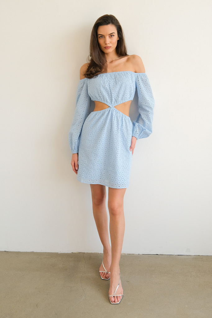 Платье из шитья голубое 