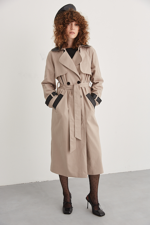 Тренч с кожаными вставками
