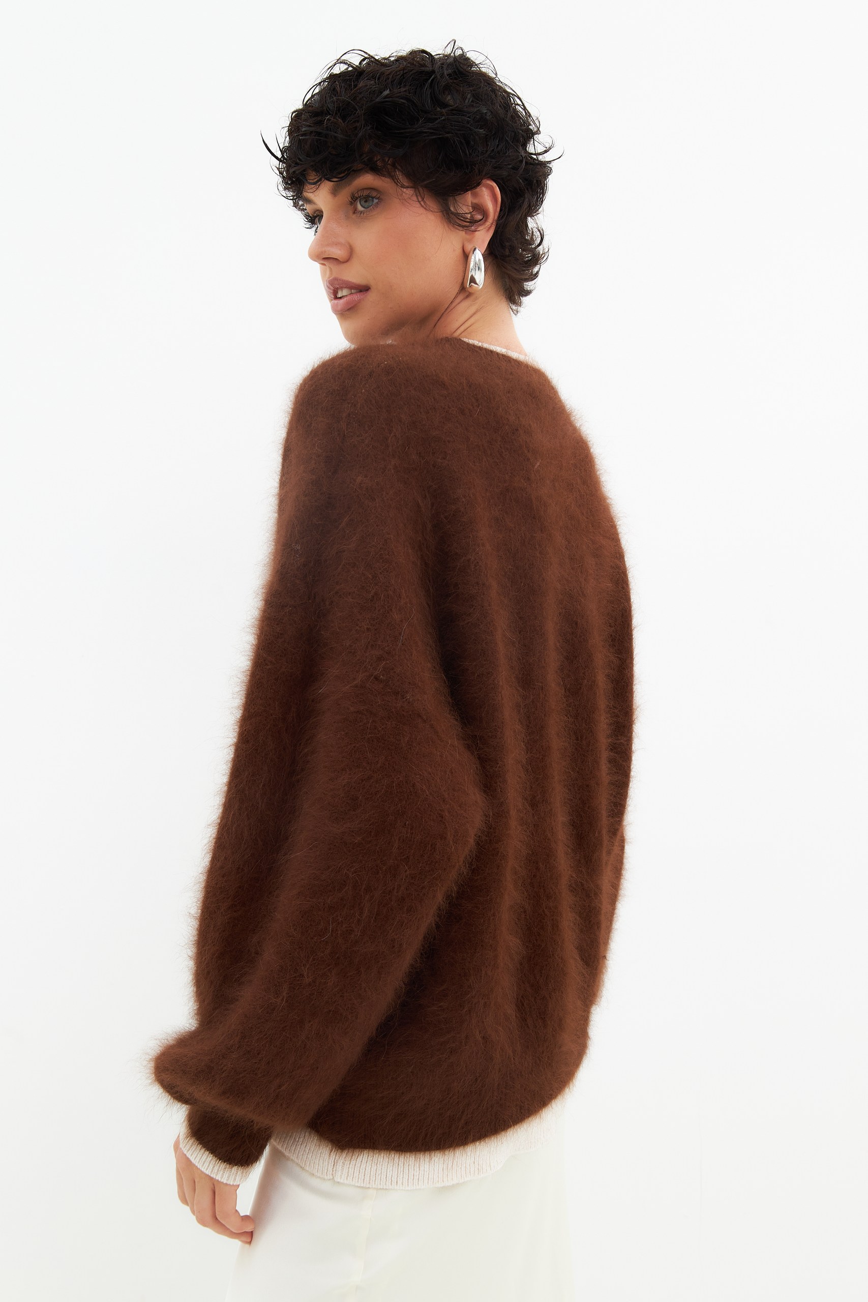 Свитер из ангоры 