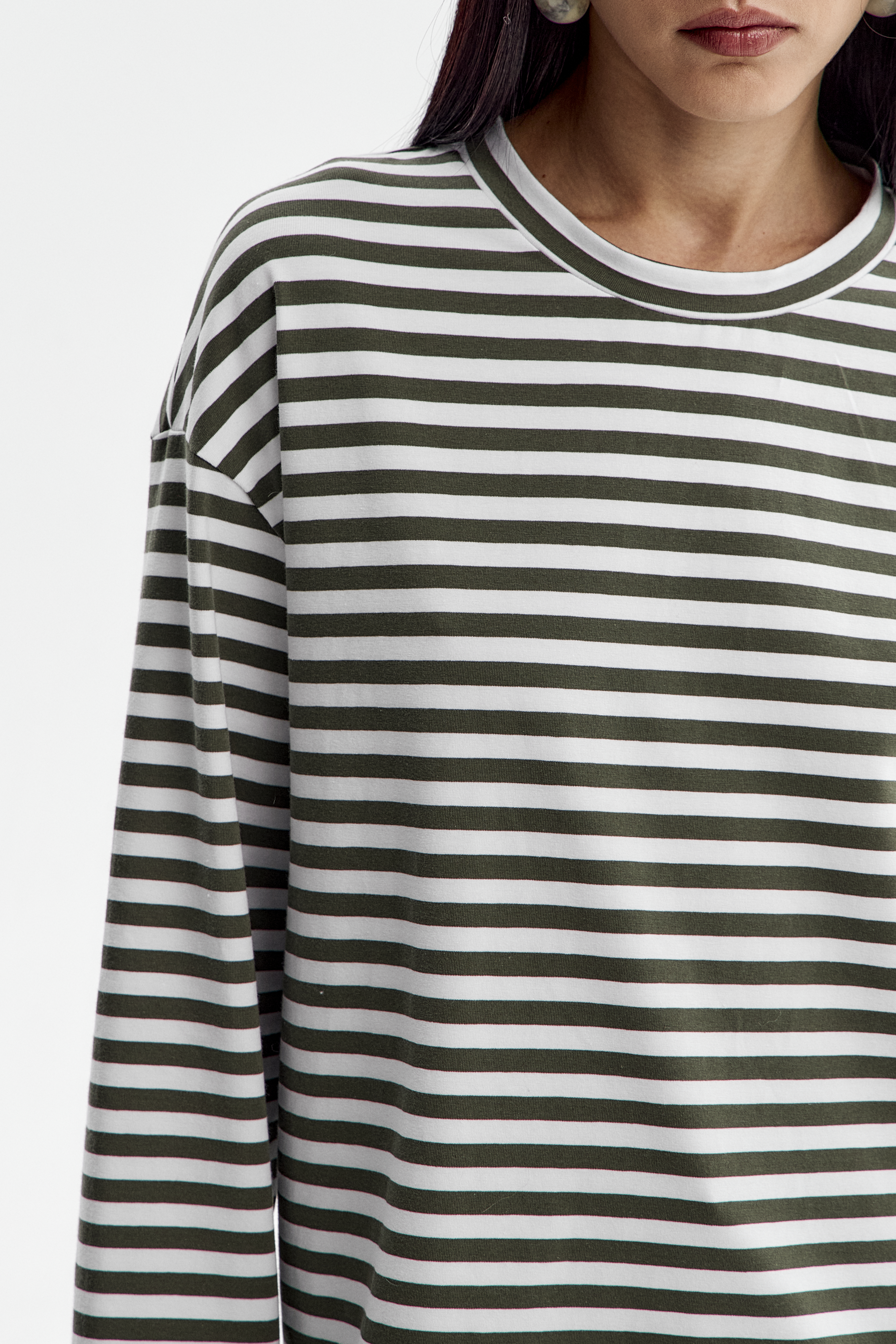 Лонгслив в полоску