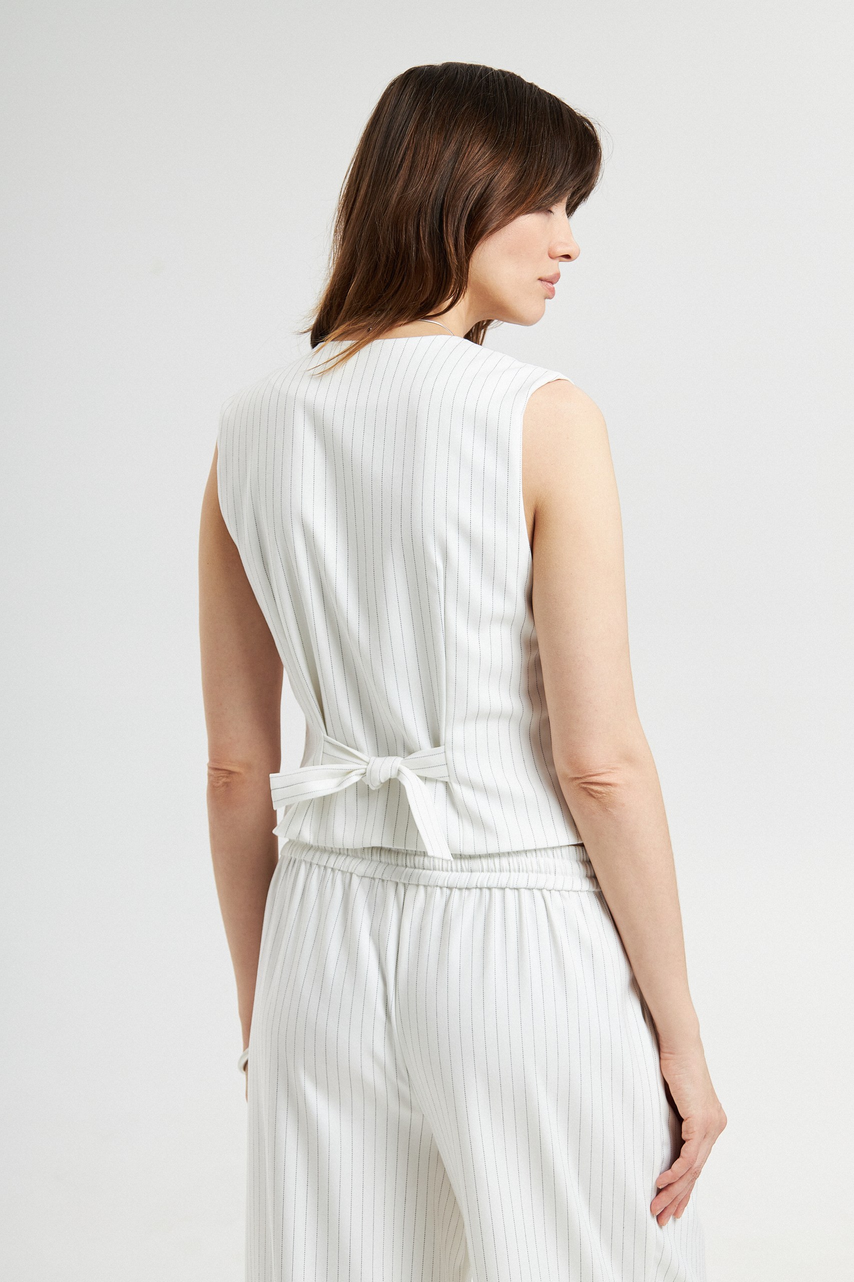 Жилетка в полоску