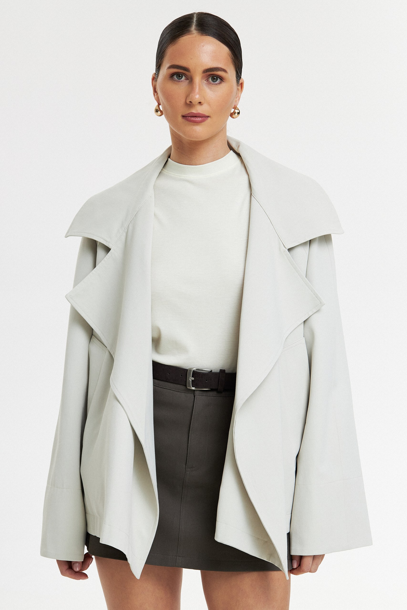 Укороченный плащ