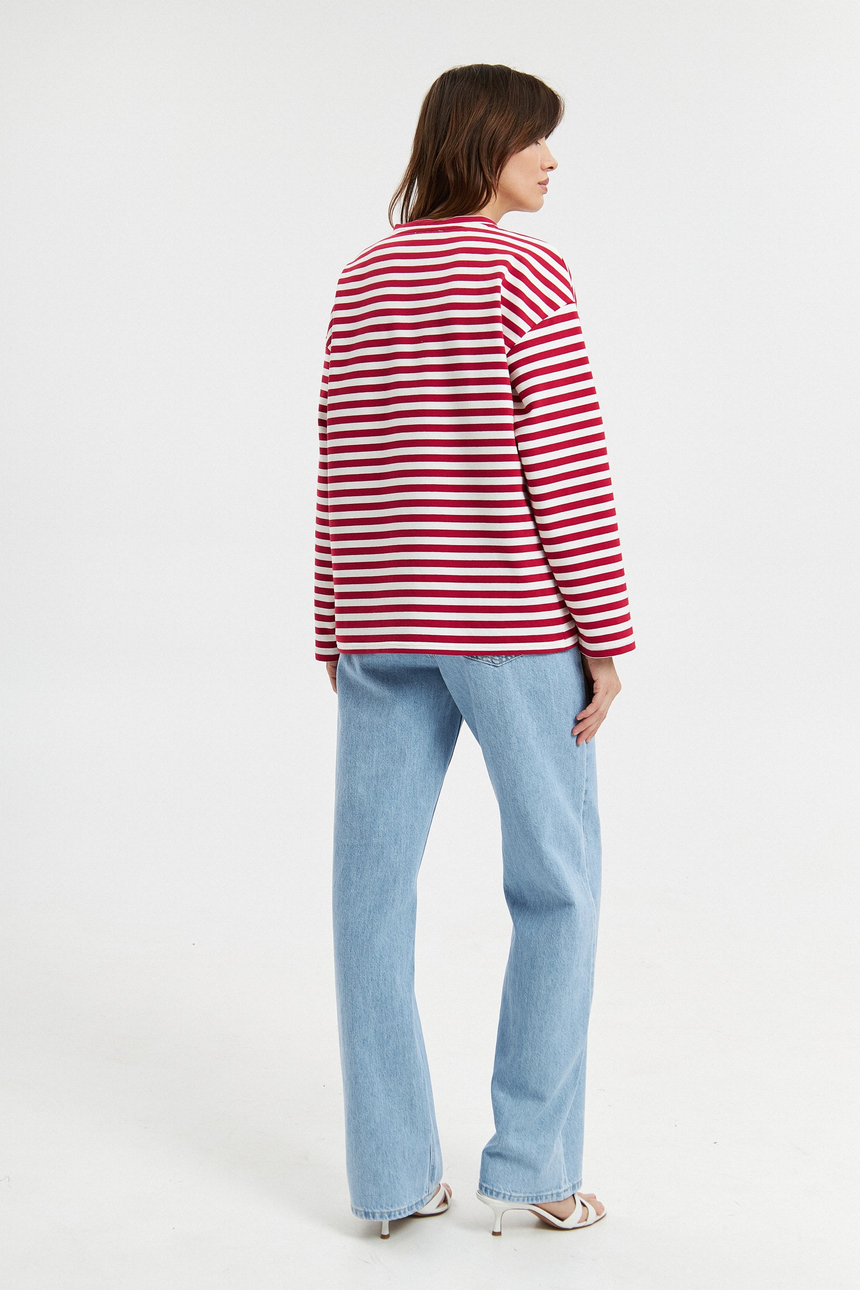 Лонгслив в полоску