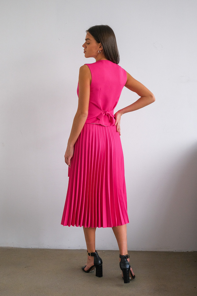 Жилетка фуксия