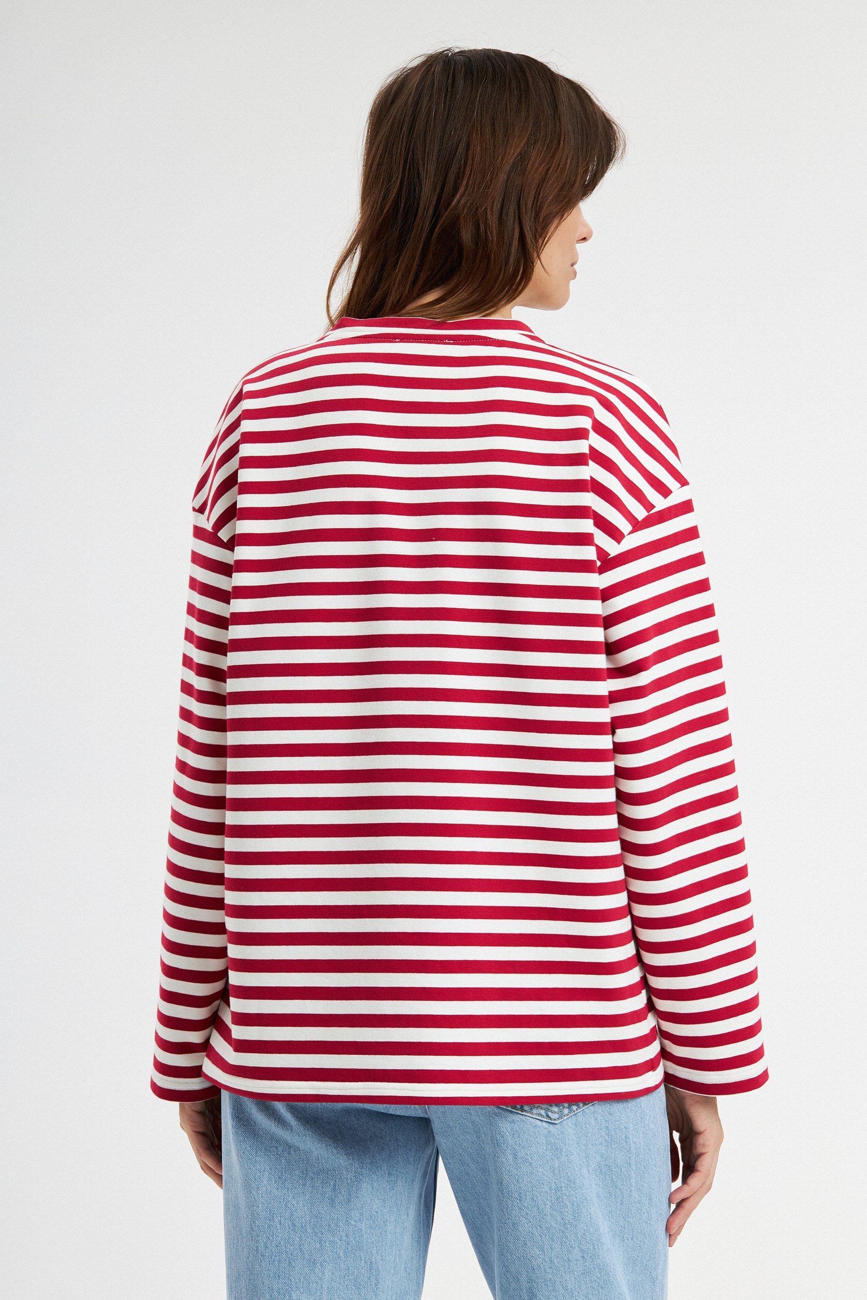 Лонгслив в полоску