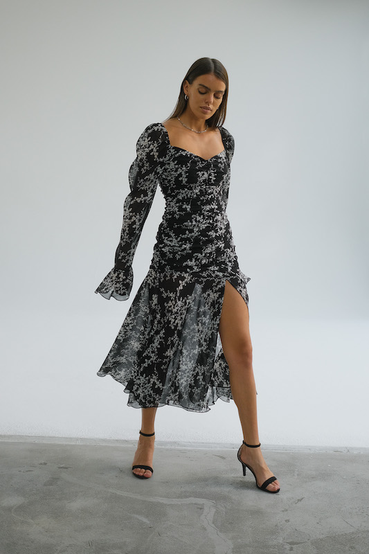 Платье из шифона