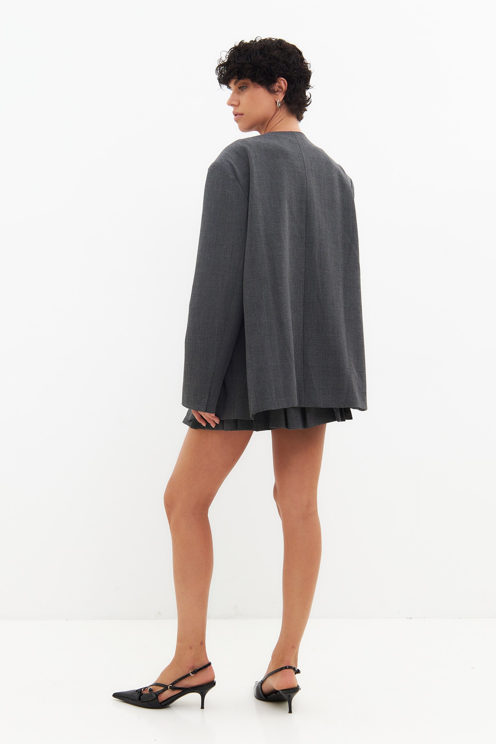 Жакет оверсайз без лацканов 