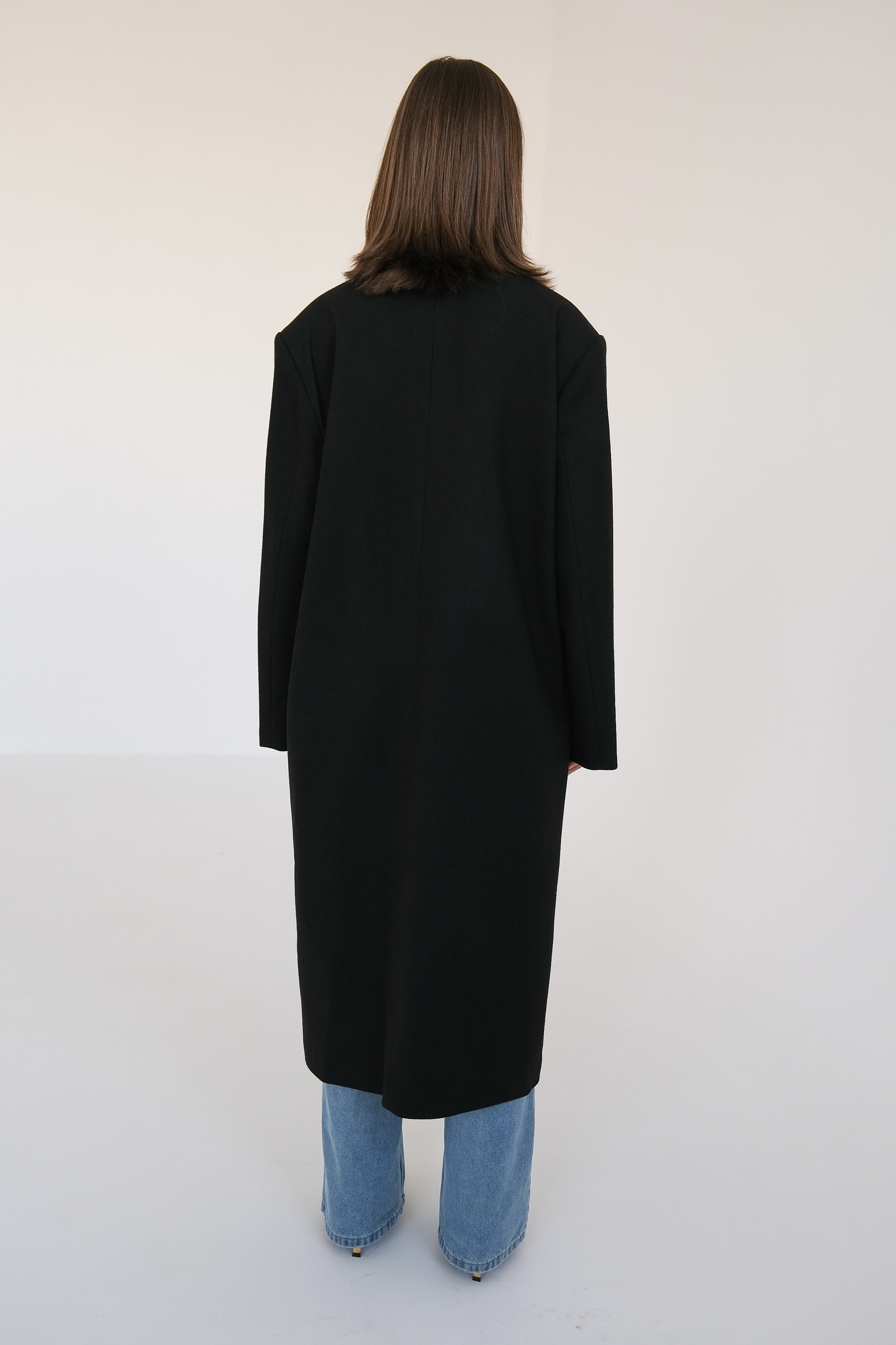 Пальто прямого кроя