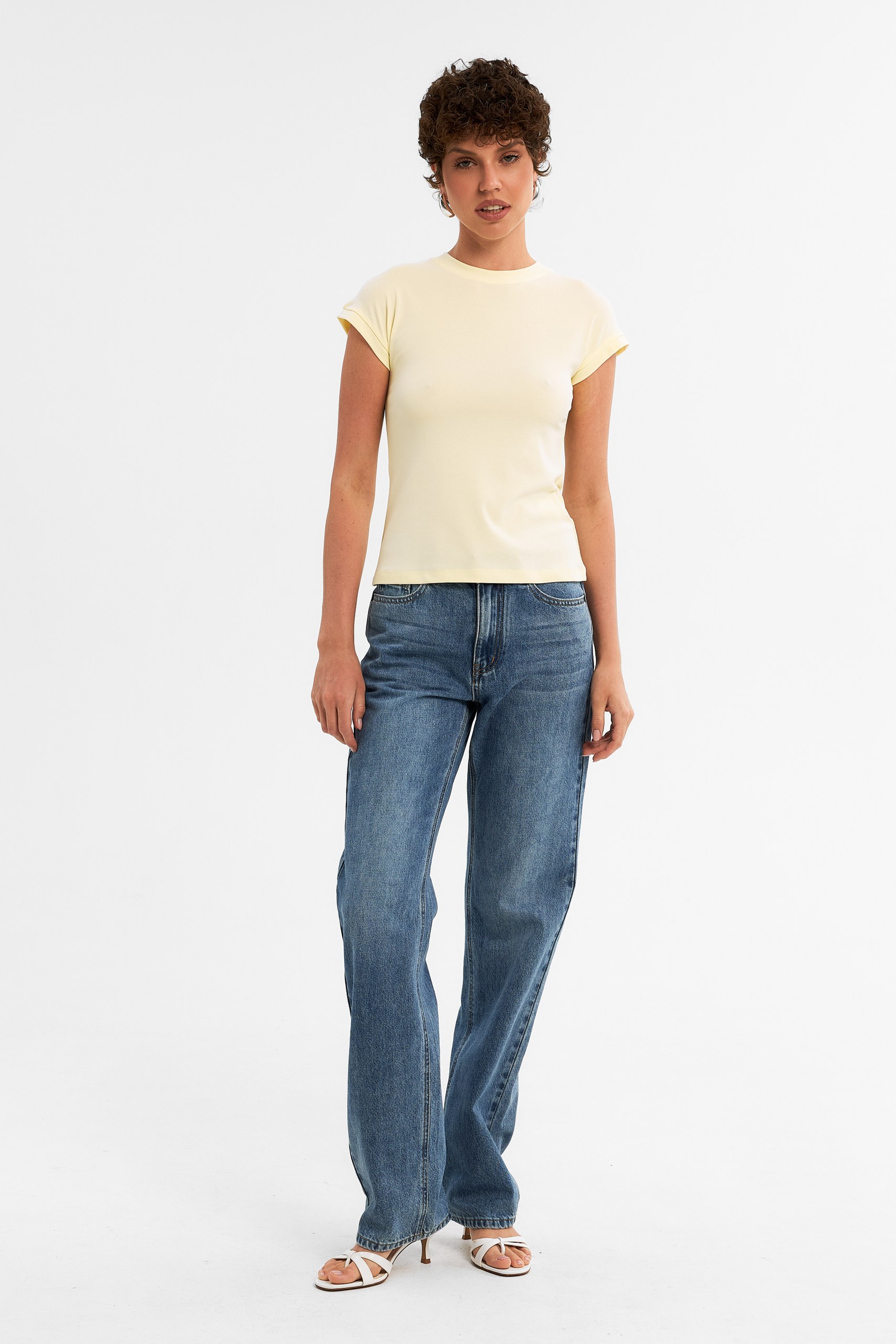 Джинсы Straight