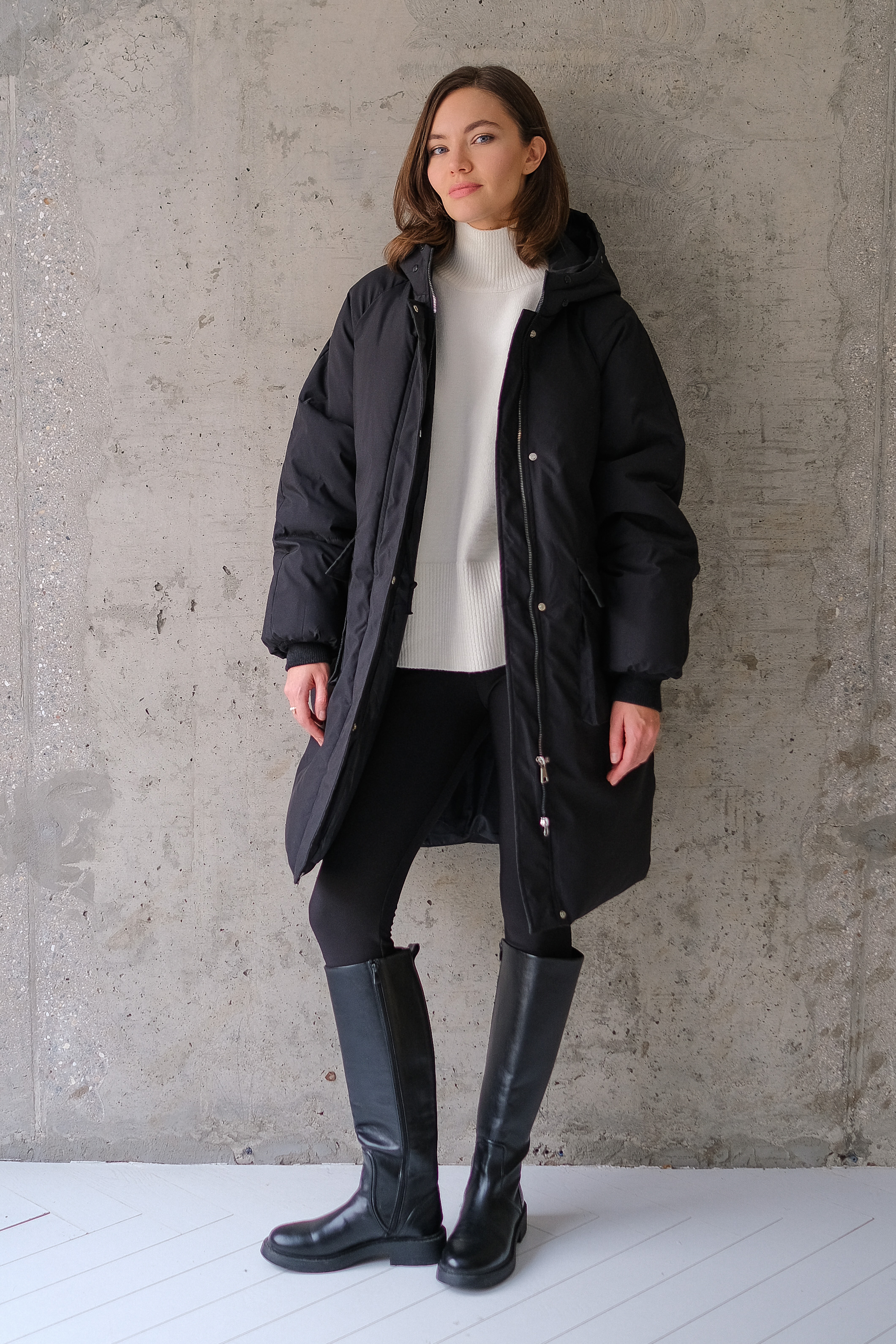 Куртка удлиненная с капюшоном 