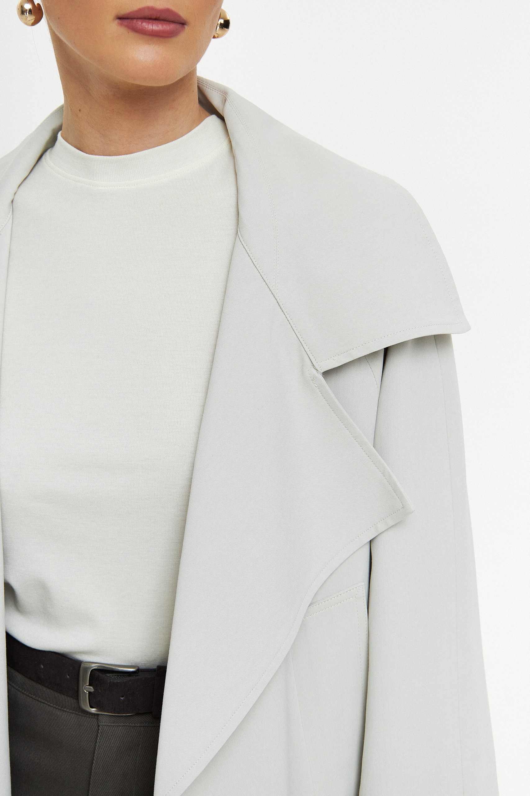 Укороченный плащ