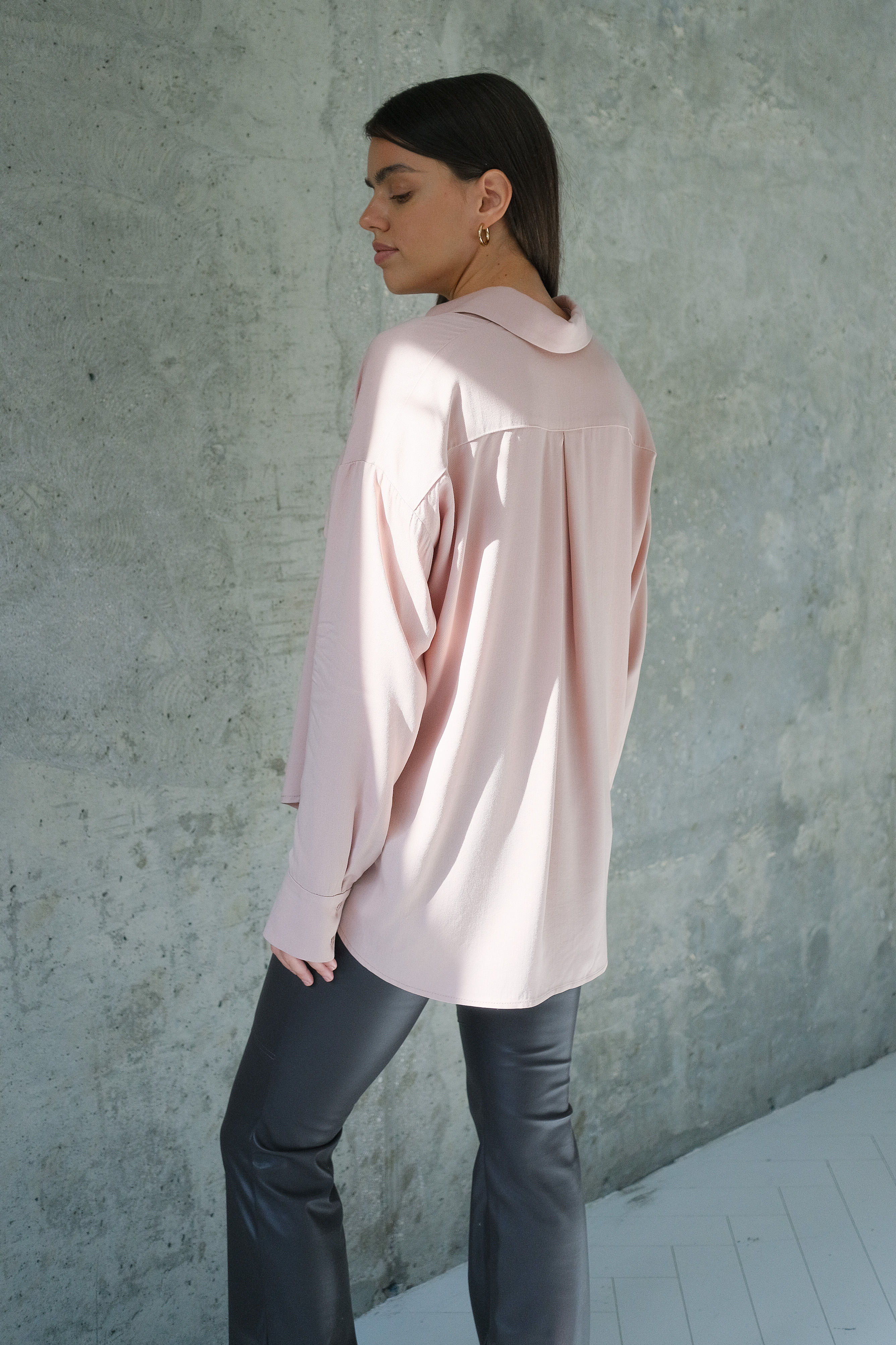 Блуза бежевая