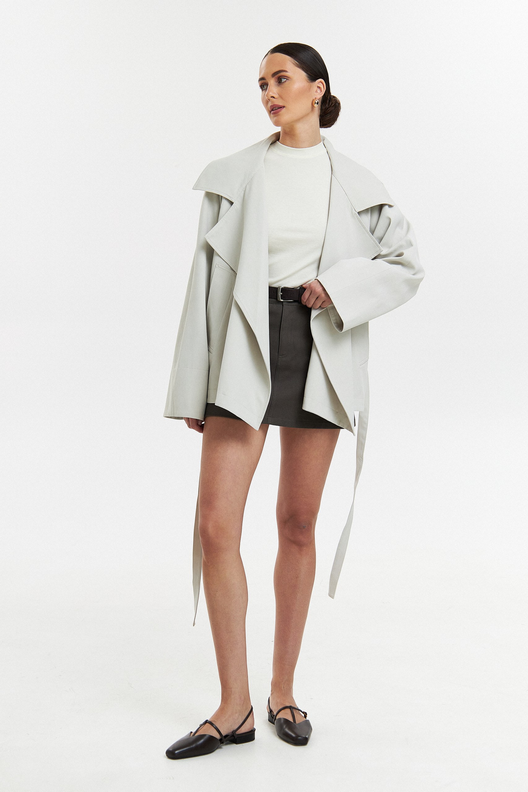 Укороченный плащ