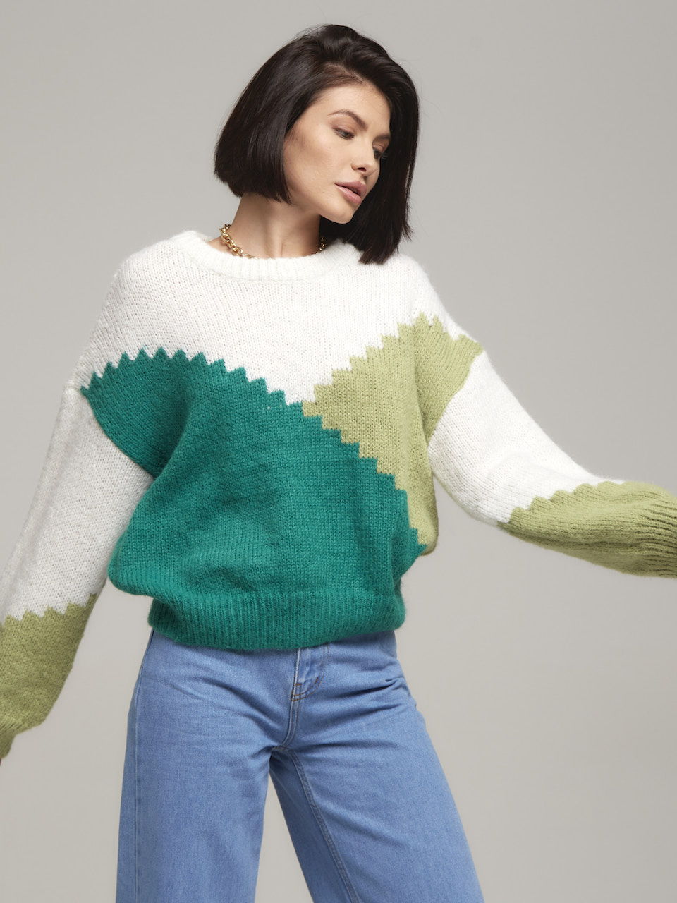 Джемпер с узором ромб