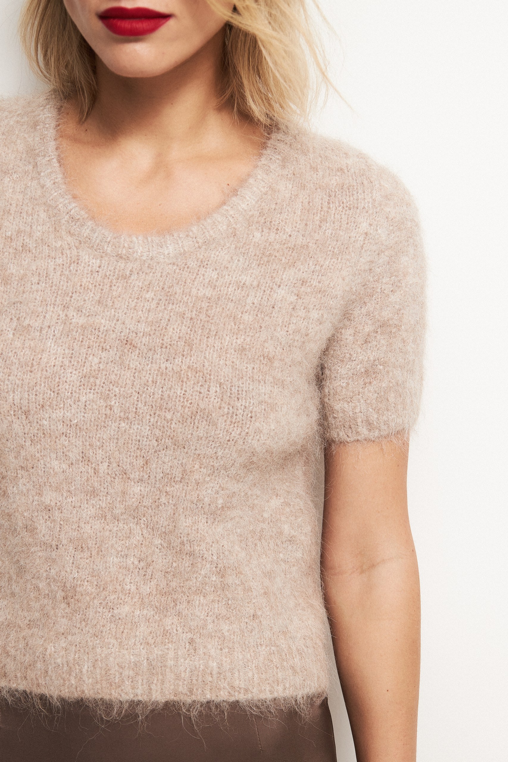 Джемпер с коротким рукавом из ангоры