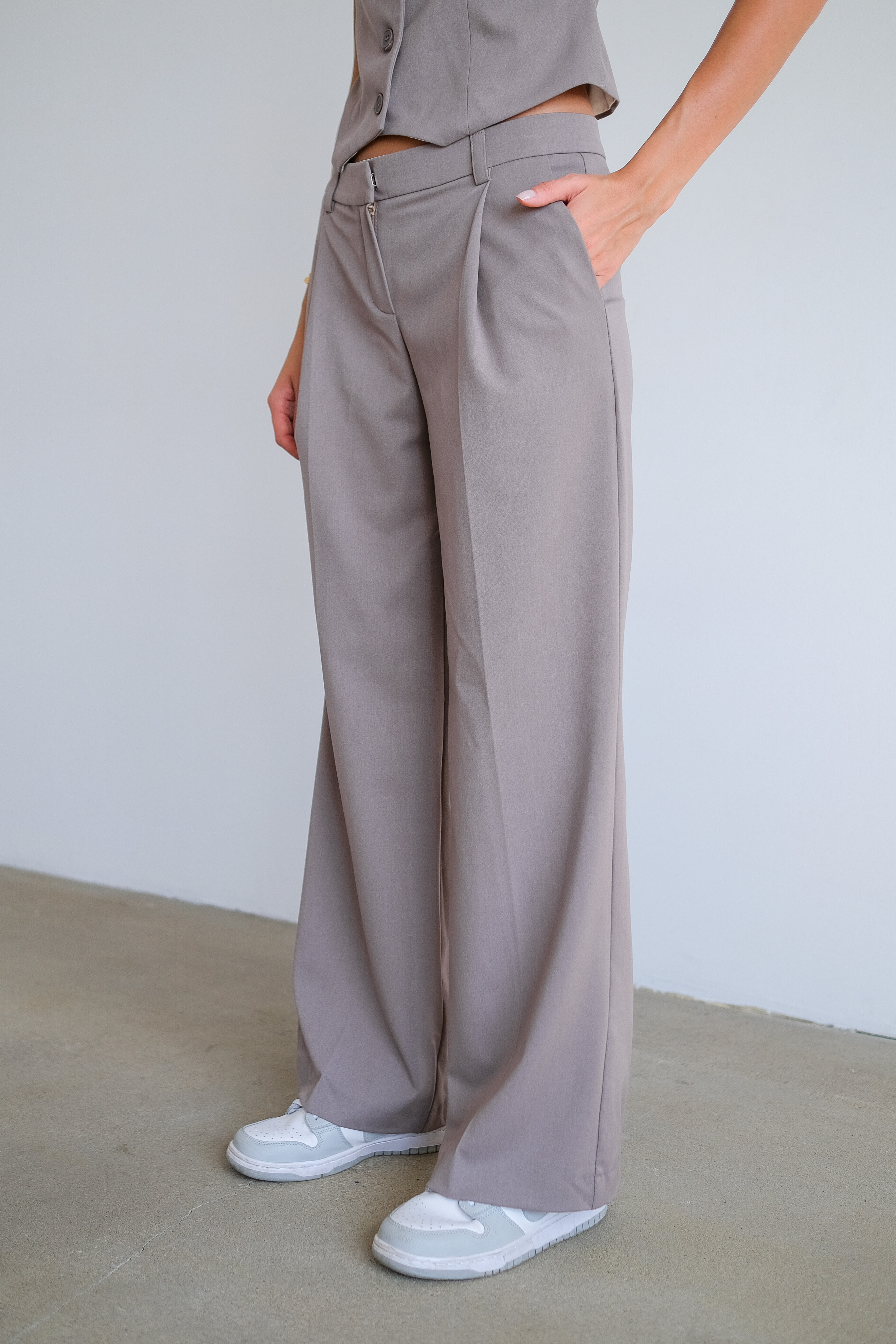 Брюки свободного кроя 