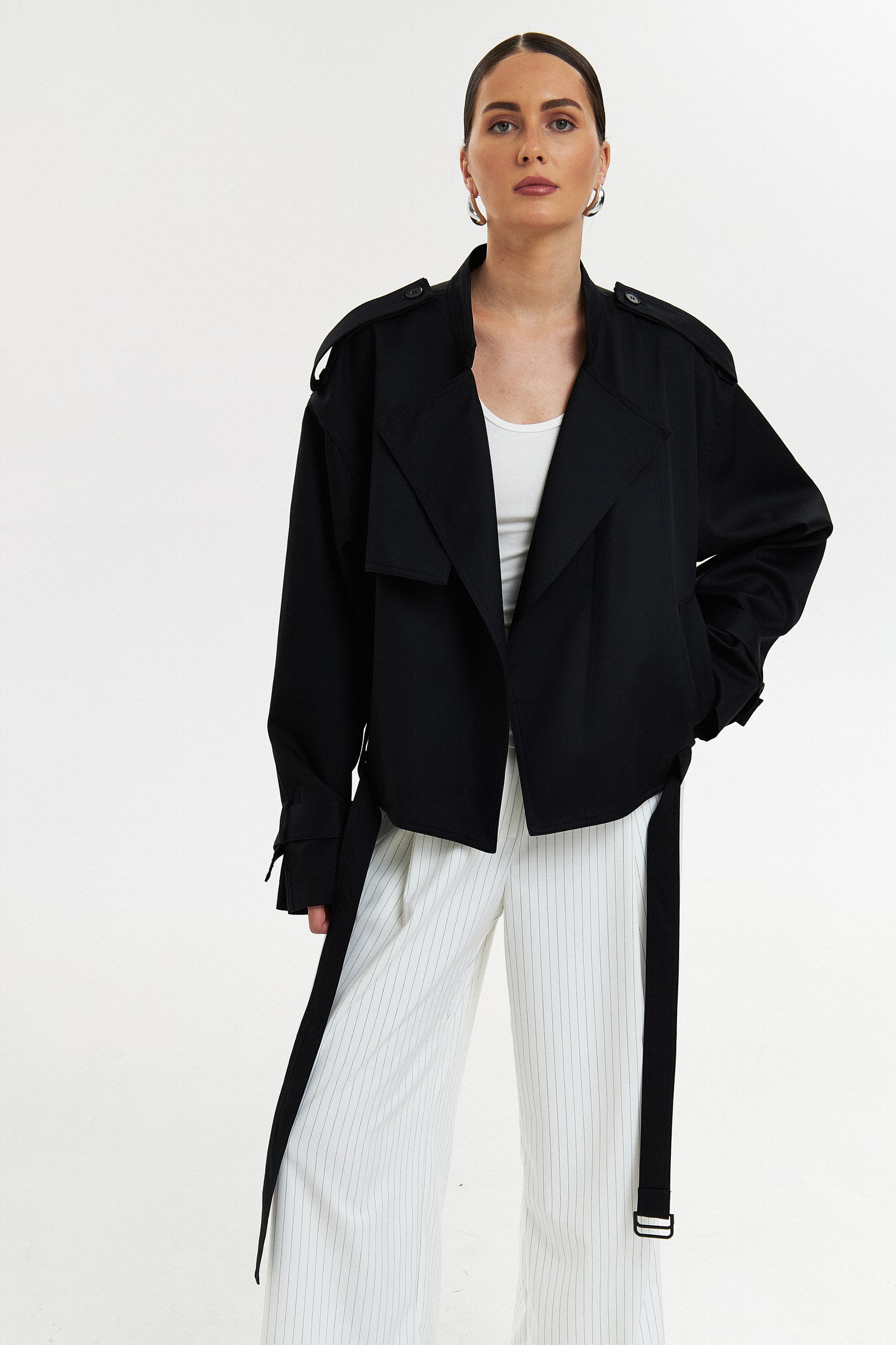 Укороченный тренч 