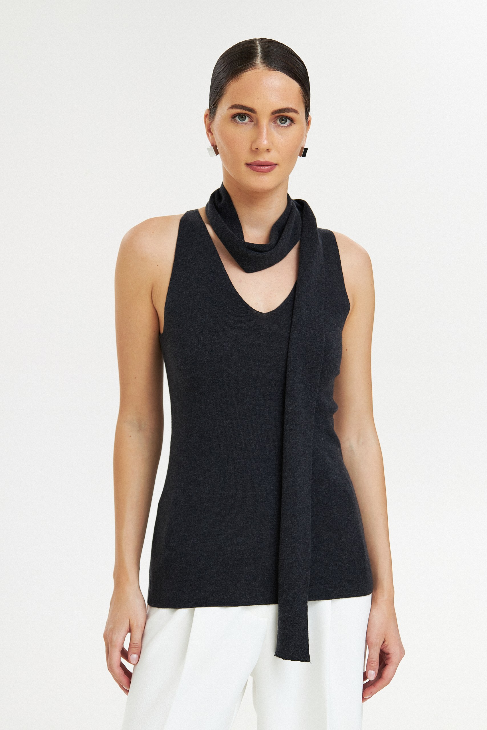 Топ с шарфом