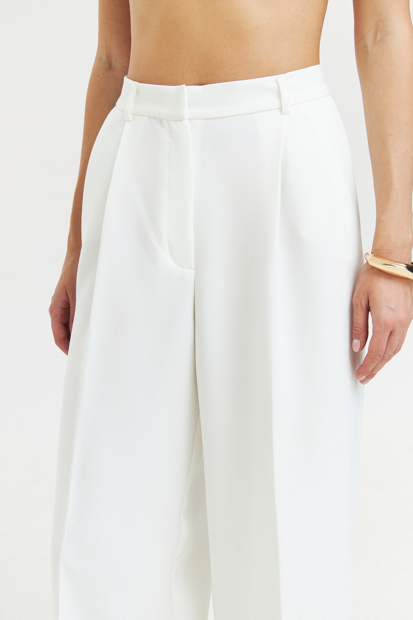 Брюки со стрелками