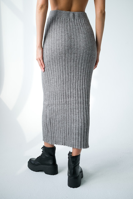 Юбка миди трикотажная