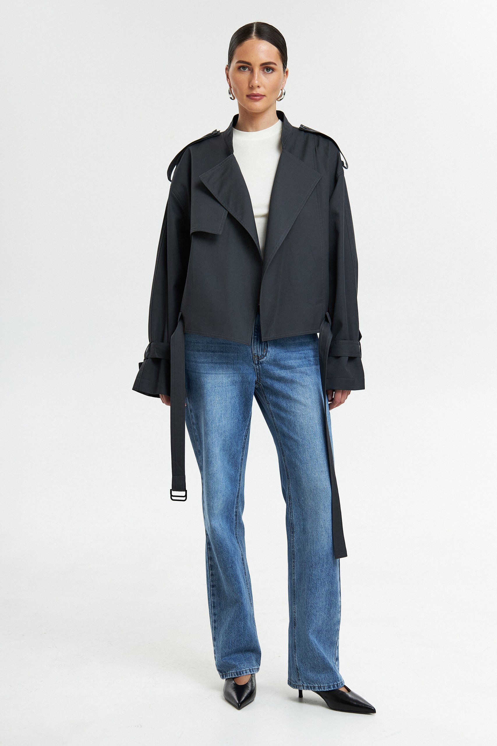 Укороченный тренч 