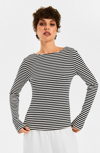 Топ с открытой спиной