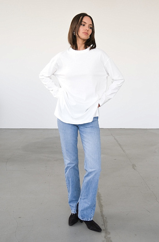 Лонгслив с разрезами