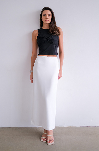 Топ с перекрутом 