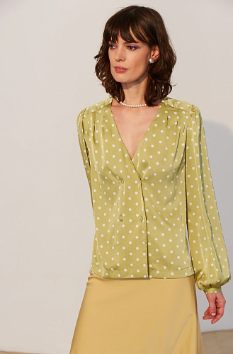 Блуза салатовая в горох