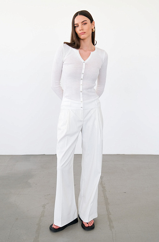  Брюки в полоску молочные