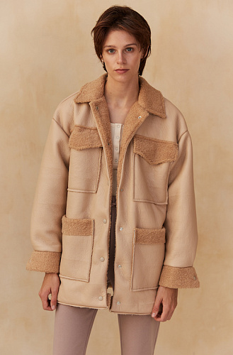 Дубленка с карманами