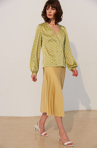 Блуза салатовая в горох