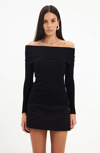 Джемпер с открытыми плечами 