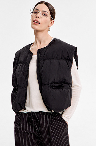 Жилет утепленный