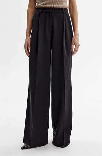 Брюки со стрелками