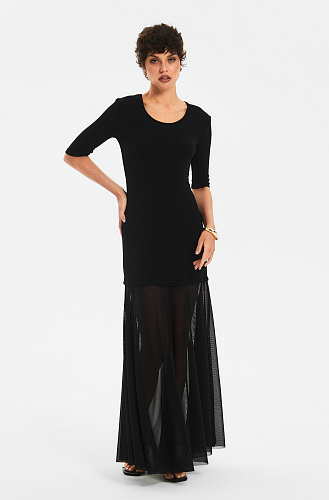 Платье с прозрачной юбкой